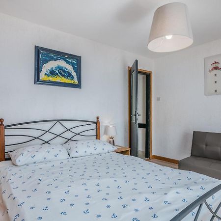 2 Bedroom Gorgeous Home In Baska 外观 照片